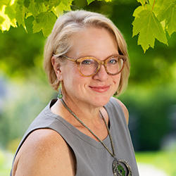 Elizabeth Dunn
