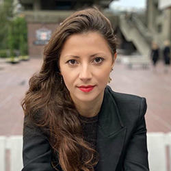 Olesya Khromeychuk