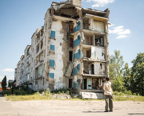 Destroyed apartment block. PEN Ukraine's trip to Kyiv region, June 2024, Borodianka